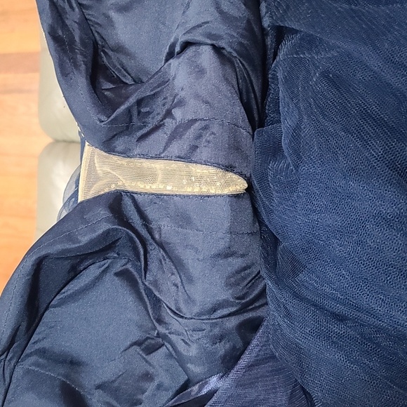 TLC Say Yes To The Prom Dress Navy Beaded Layered Tulle Lined Sz 7/8 GUC *READ* - Picture 11 of 14